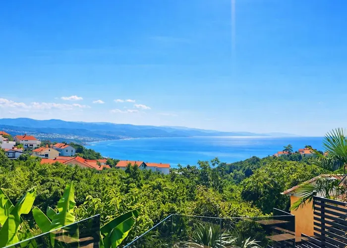 Eduarda Pool&whirpool By Guide * מטולי