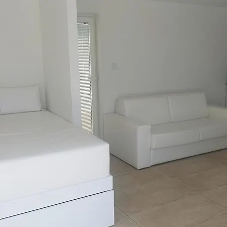 Villa Eduarda Pool&whirpool By Guide